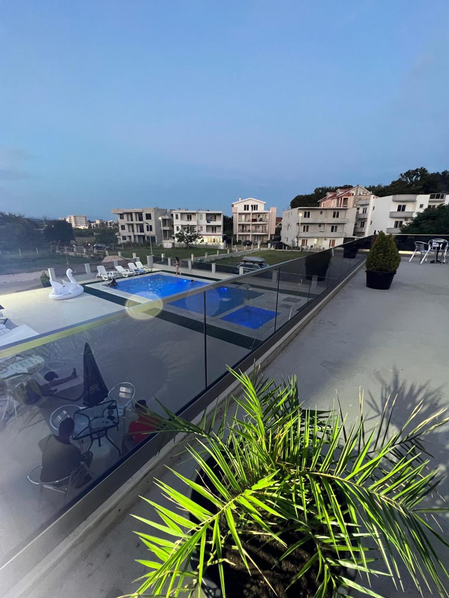 Apartments Zalli Ulcinj Extérieur photo